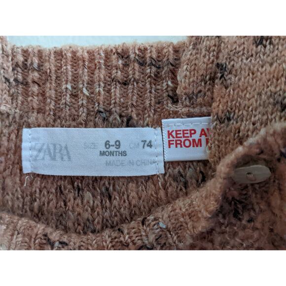 Zara Rustic Blended Knit Sweater & Bottoms Set Sz 6/9m Suspenders Wood Buttons - Picture 6 of 6